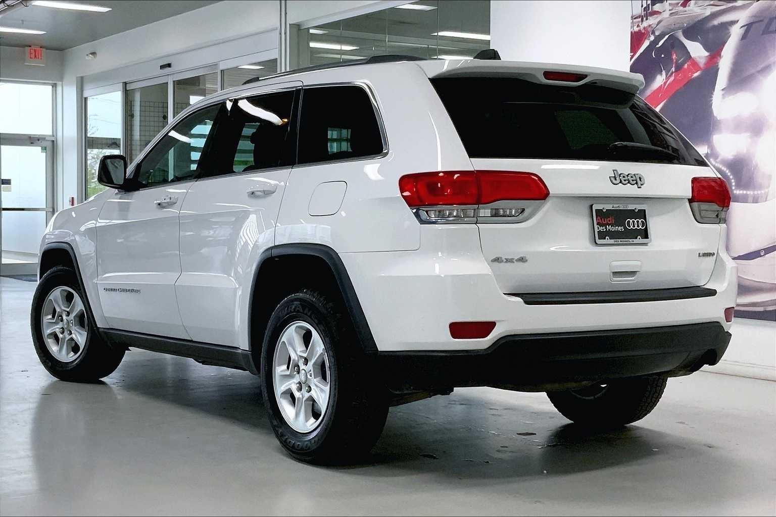Thumbnail: 2014 Jeep Grand Cherokee - 4