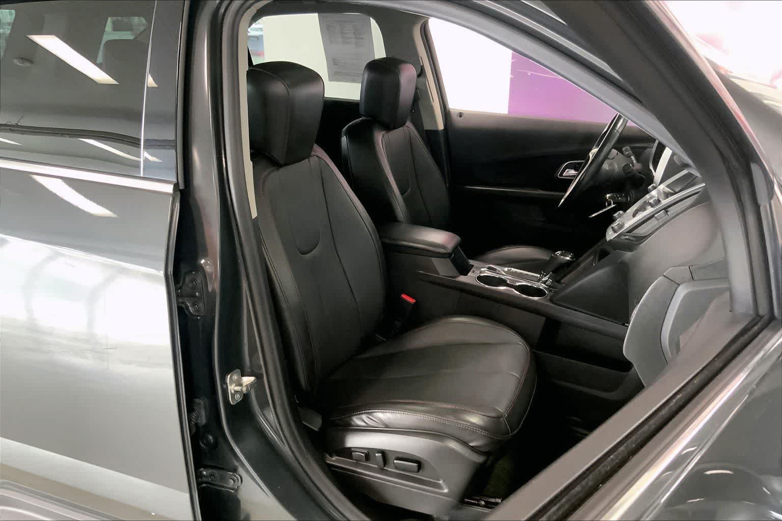 Thumbnail: 2017 Chevrolet Equinox - 12