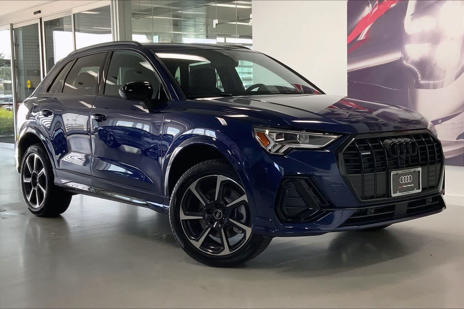 Thumbnail: 2025 Audi Q3 - 21