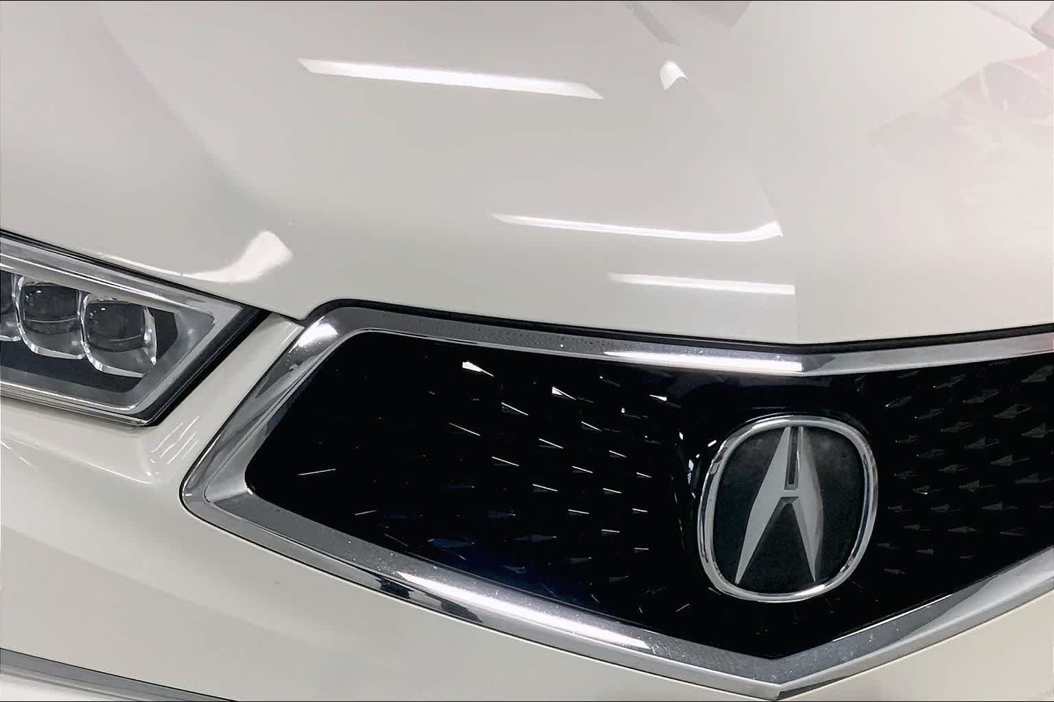 Thumbnail: 2017 Acura MDX - 31