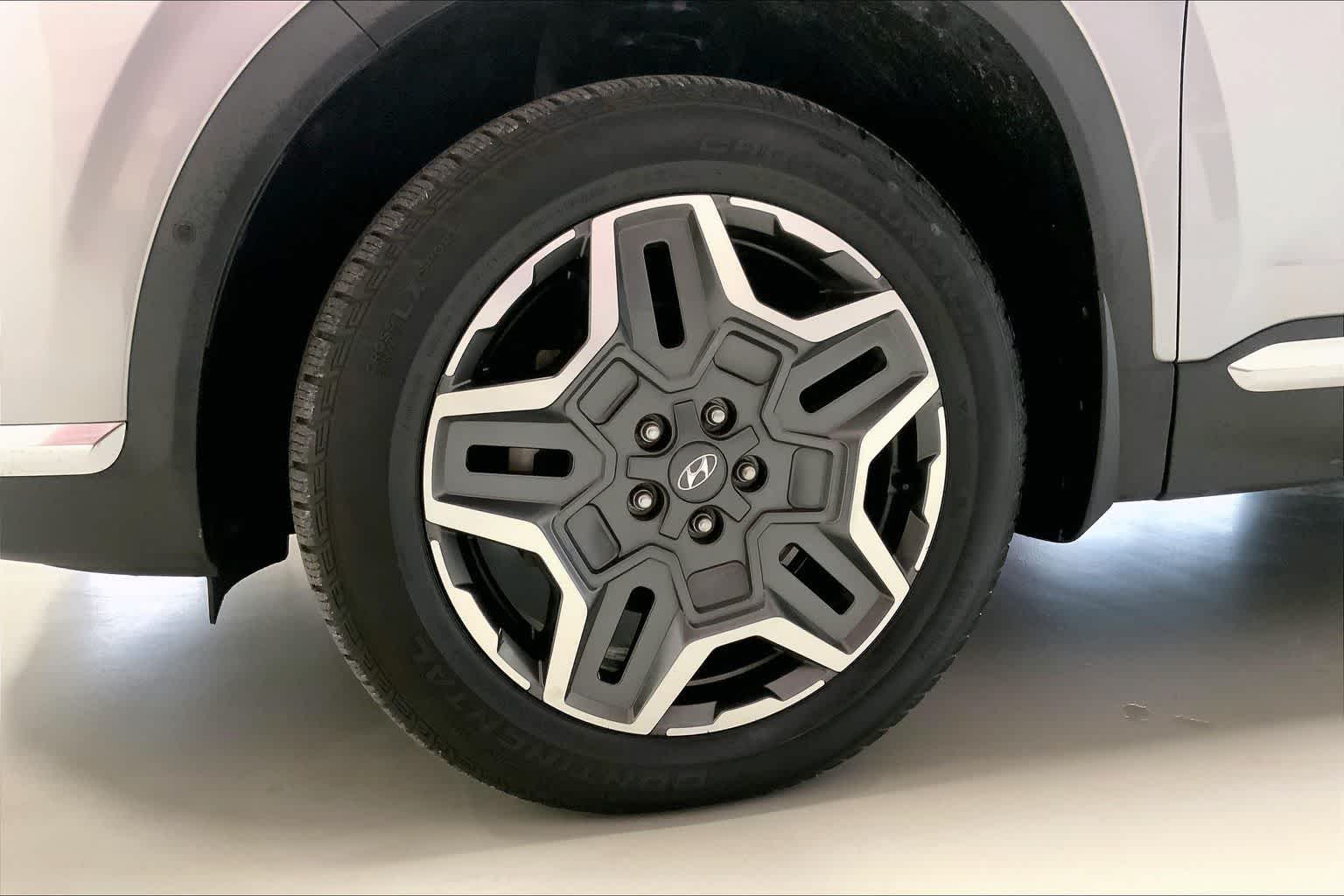 Thumbnail: 2023 Hyundai Santa Fe - 8