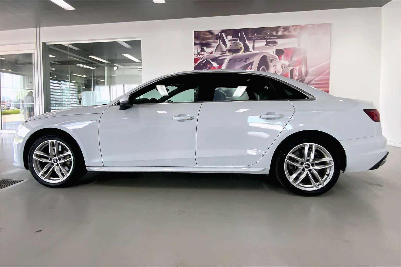 Thumbnail: 2021 Audi A4 - 3