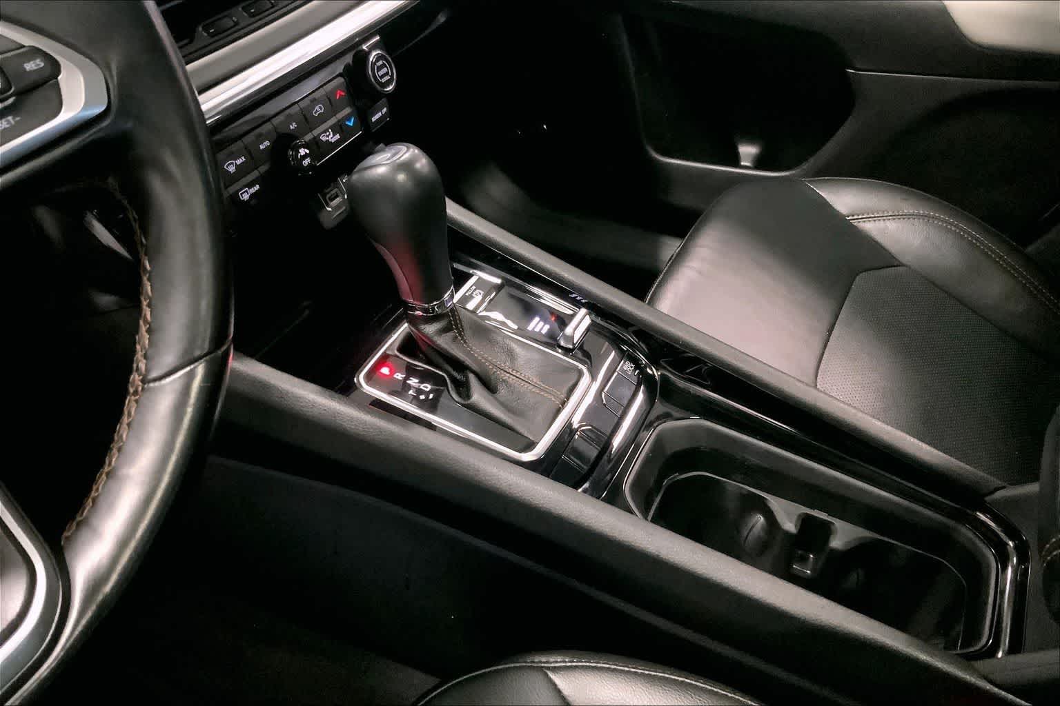 Thumbnail: 2022 Jeep Compass - 15