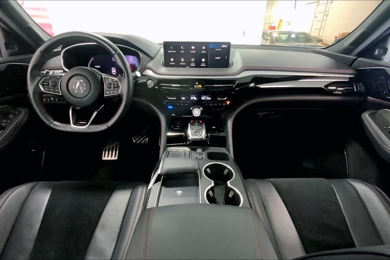 Thumbnail: 2022 Acura MDX - 9