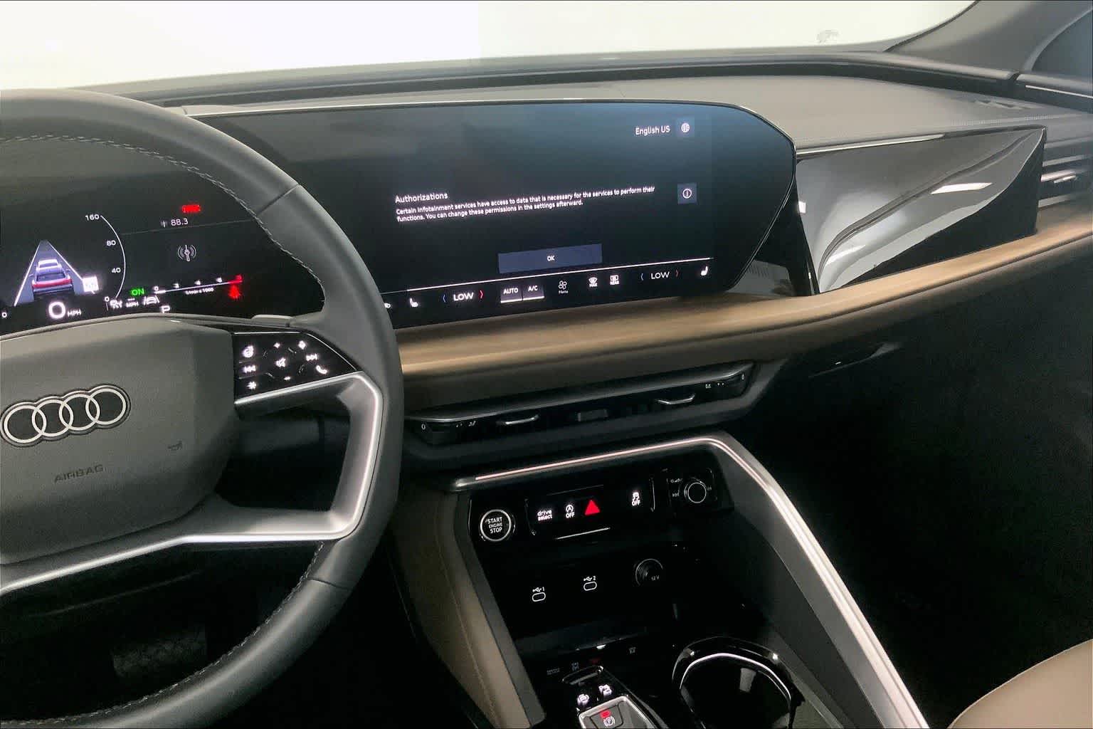 Thumbnail: 2025 Audi Q5 - 14