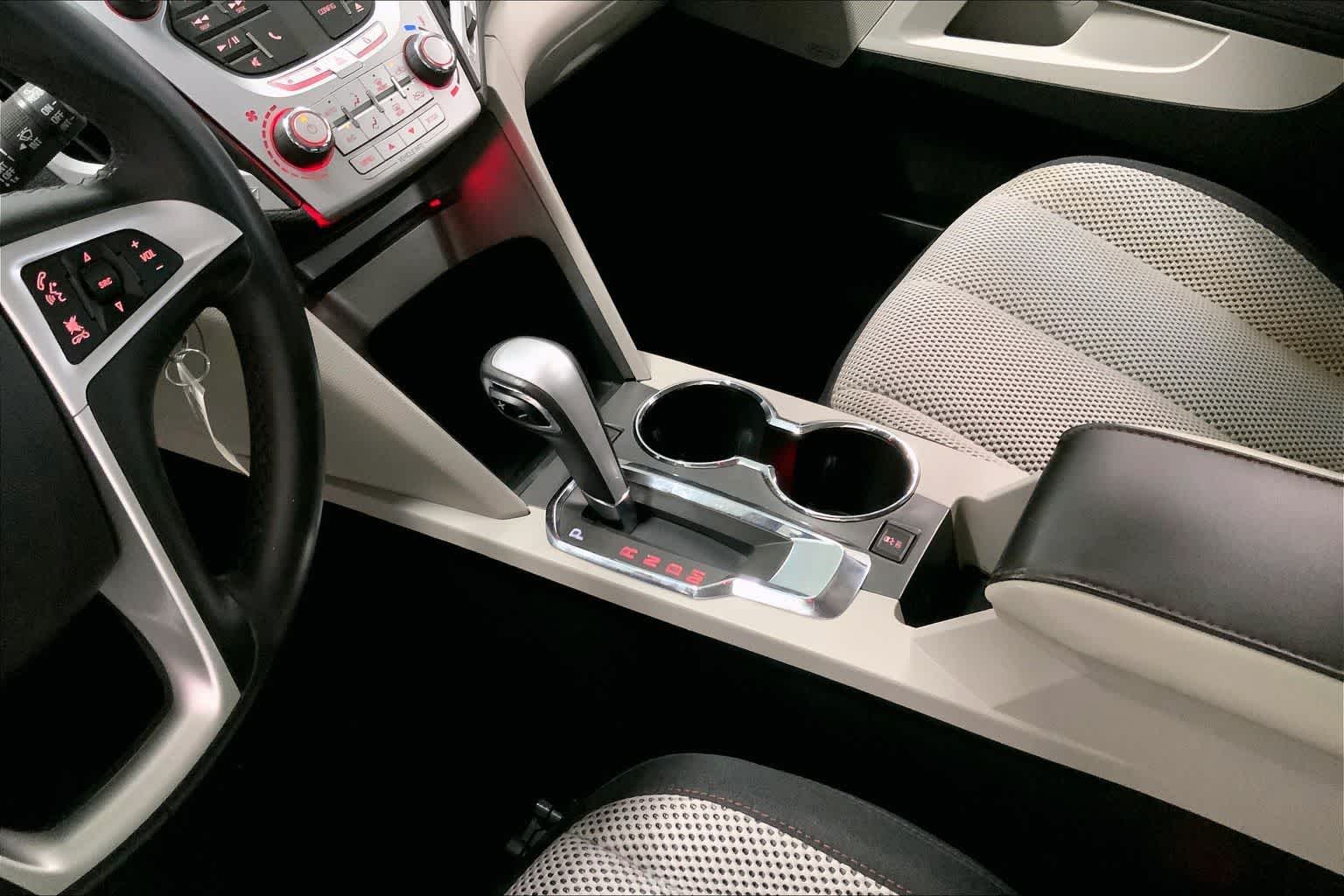 Thumbnail: 2015 GMC Terrain - 13