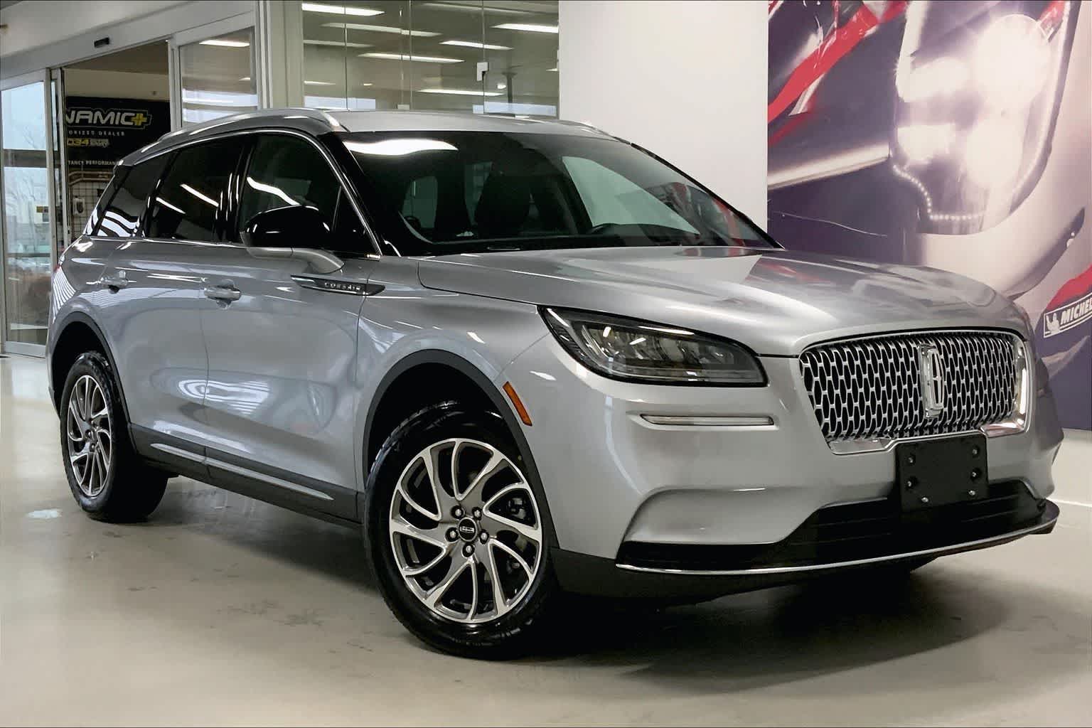 Thumbnail: 2021 Lincoln Corsair - 20