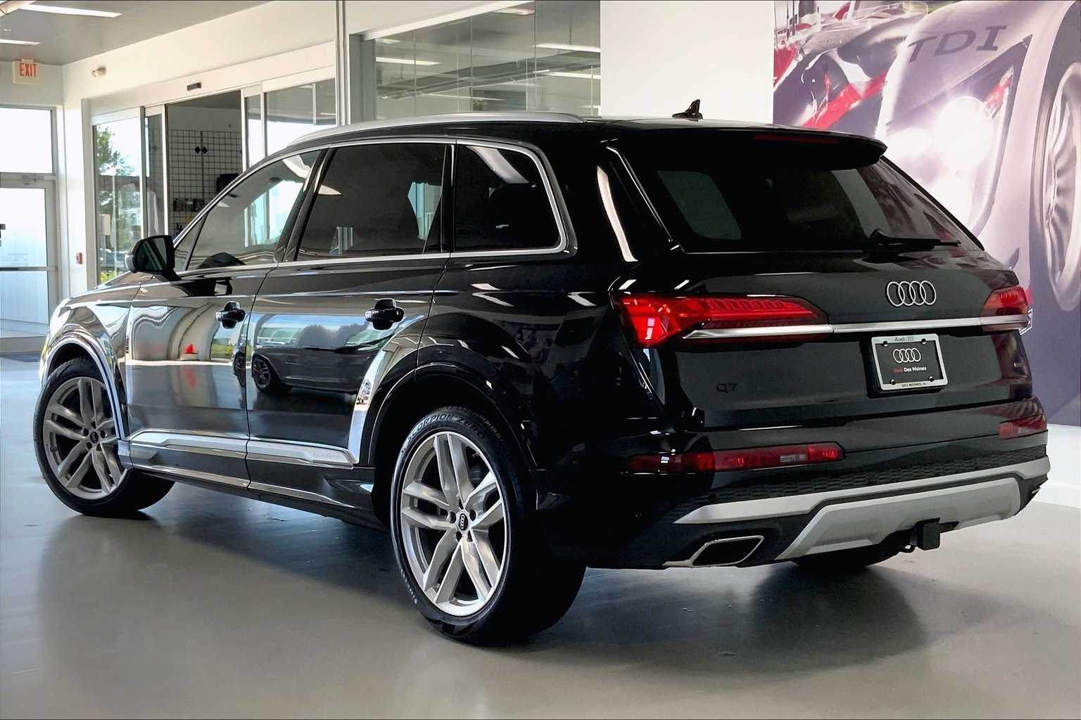 Thumbnail: 2025 Audi Q7 - 4