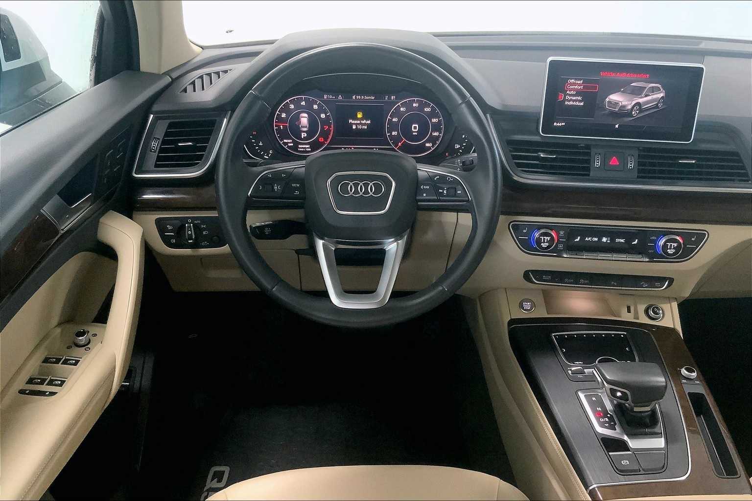 Thumbnail: 2020 Audi Q5 - 13