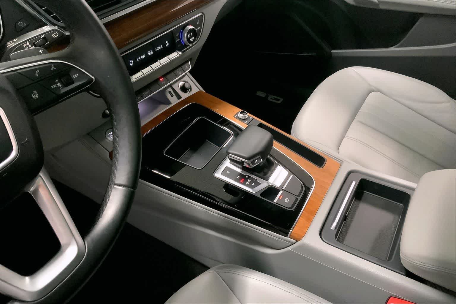 Thumbnail: 2022 Audi Q5 - 15