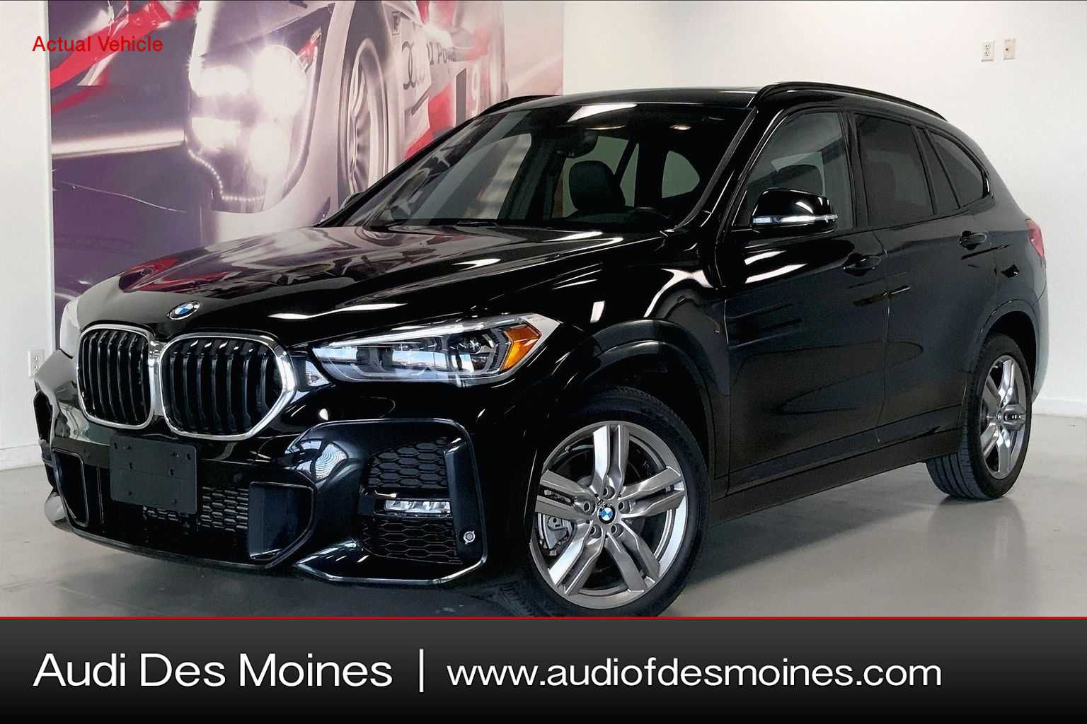 Thumbnail: 2022 BMW X1 - 1