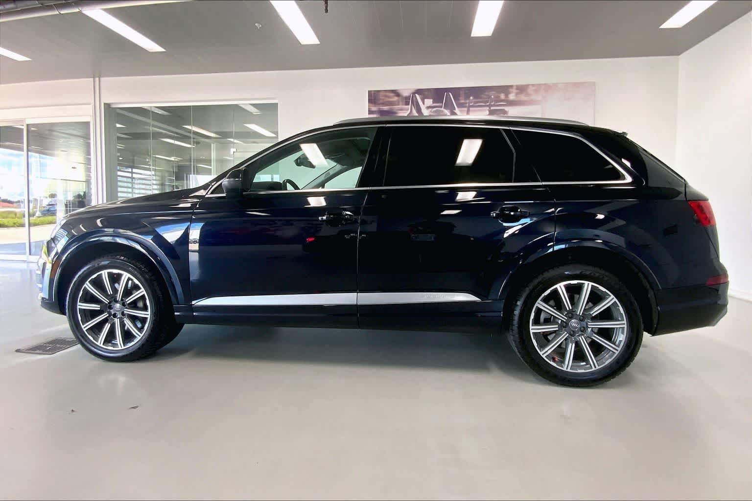 Thumbnail: 2018 Audi Q7 - 3