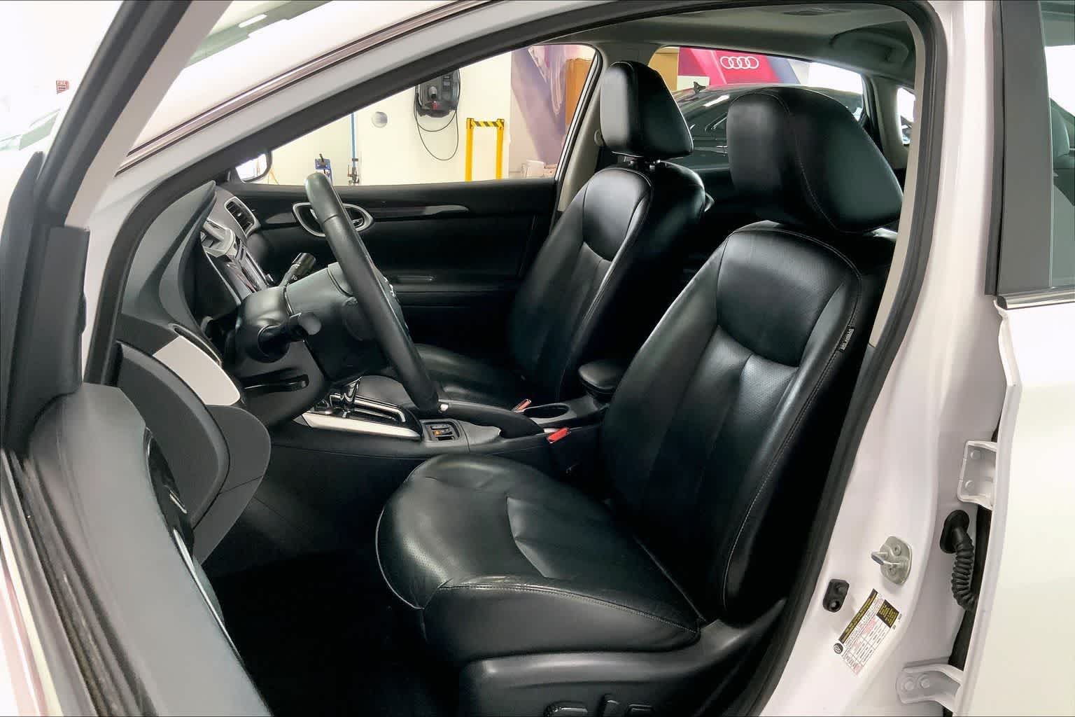 Thumbnail: 2018 Nissan Sentra - 10