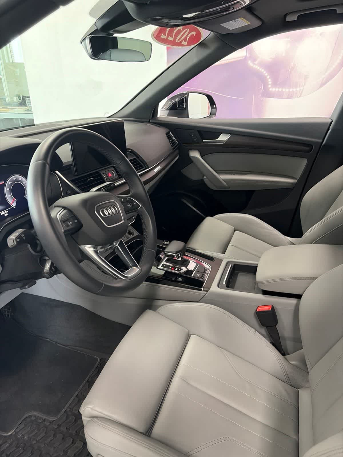 Thumbnail: 2022 Audi Q5 - 9