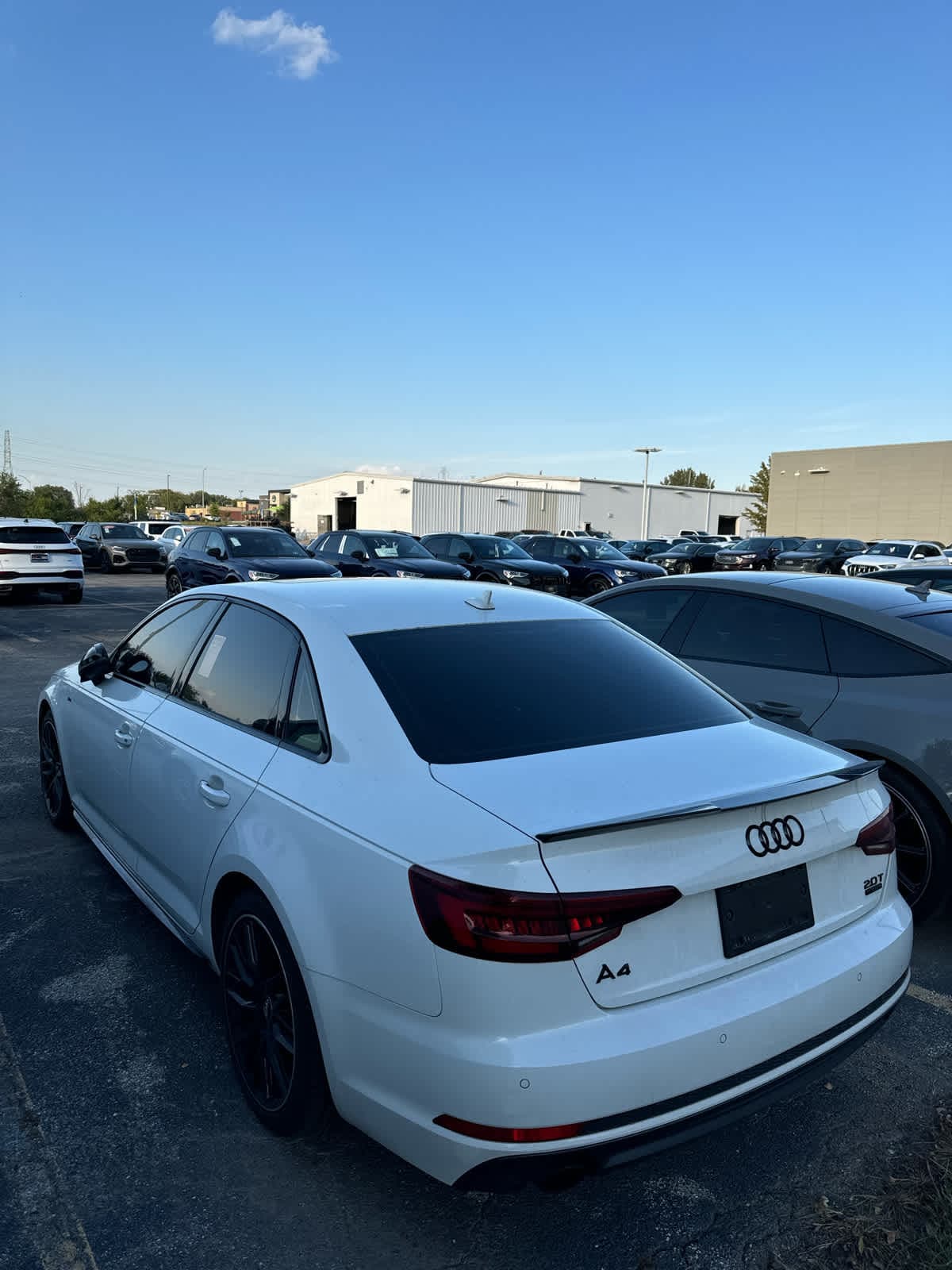 Thumbnail: 2018 Audi A4 - 4