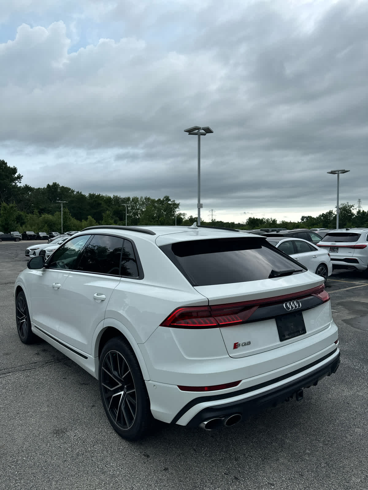 Thumbnail: 2020 Audi SQ8 - 6