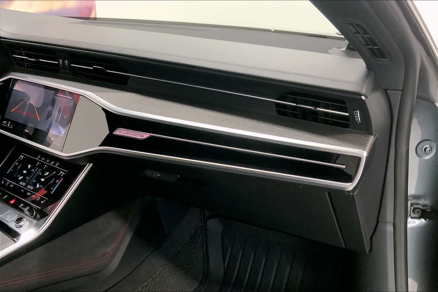 Thumbnail: 2022 Audi RS 7 - 20