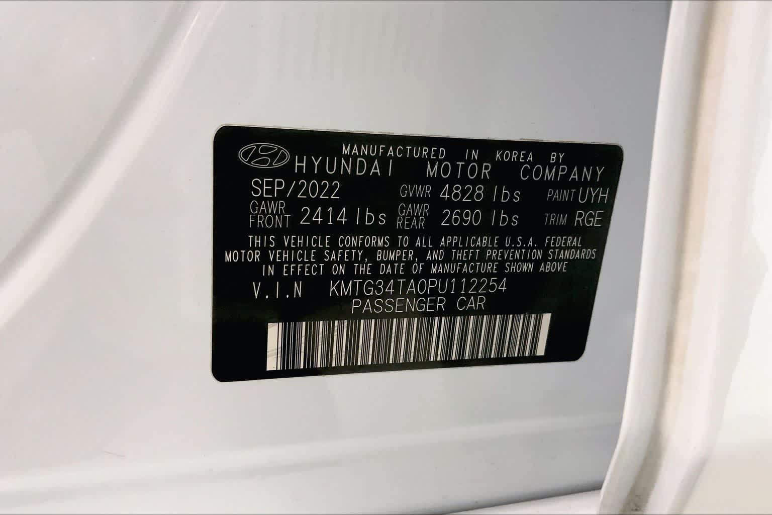 Thumbnail: 2023 Genesis G70 - 19