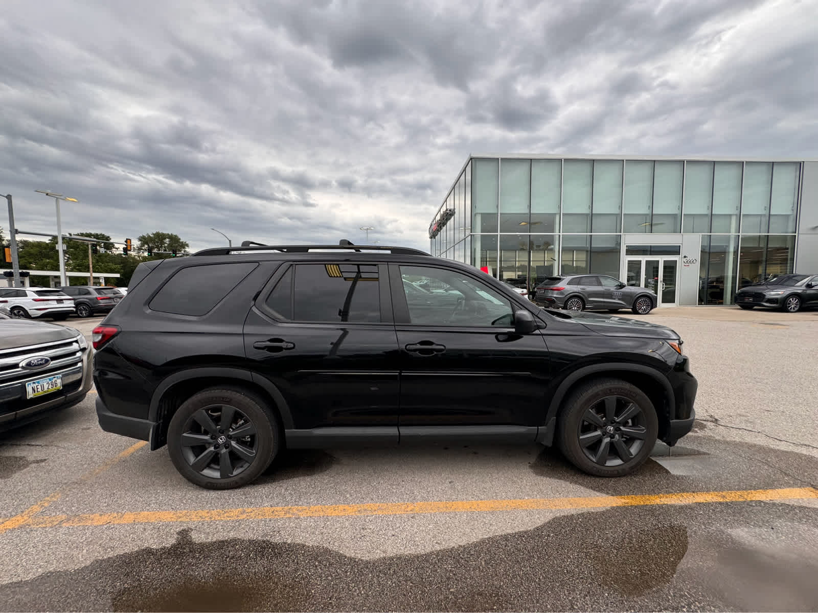 2023 Honda Pilot Sport 7