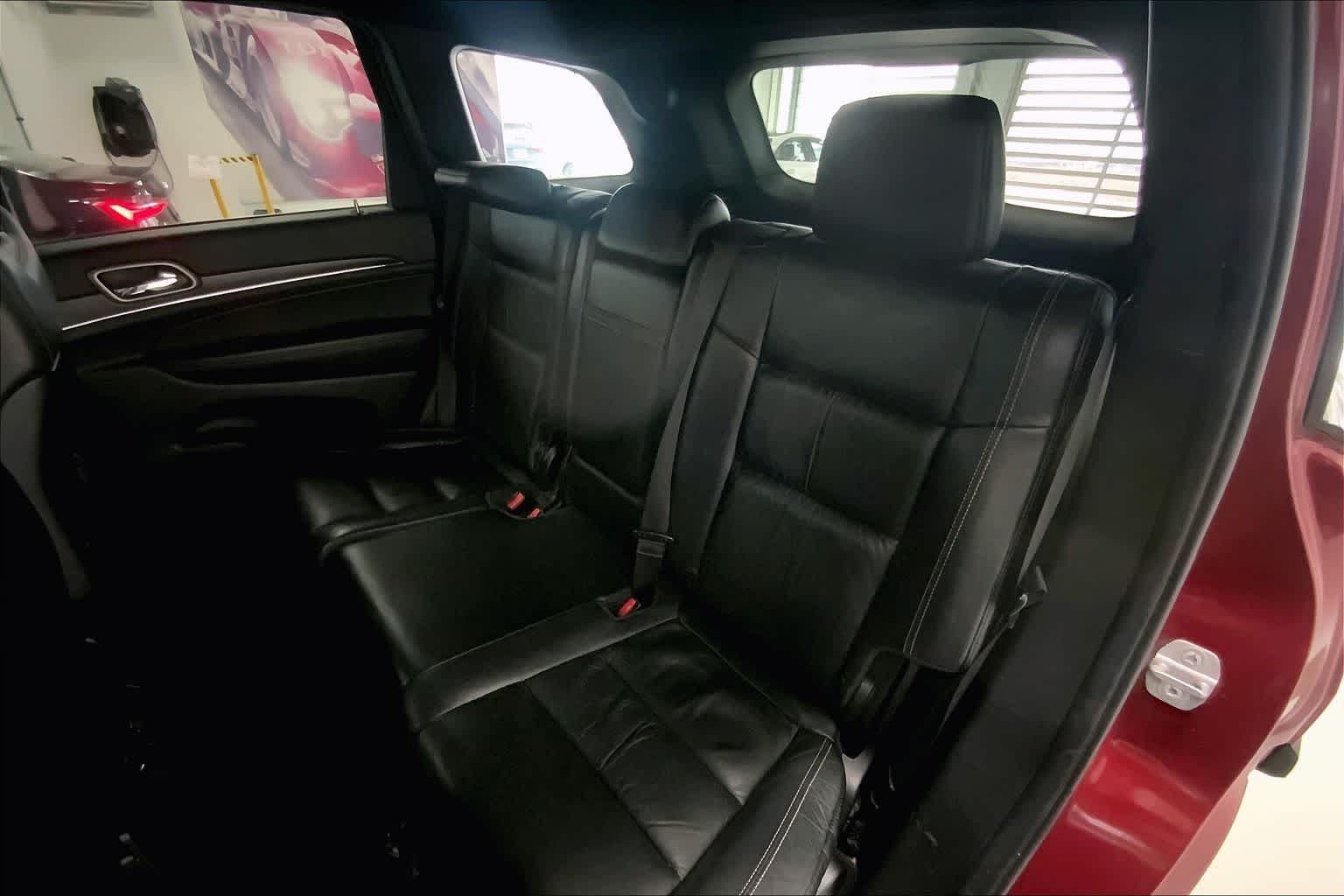 Thumbnail: 2014 Jeep Grand Cherokee - 26