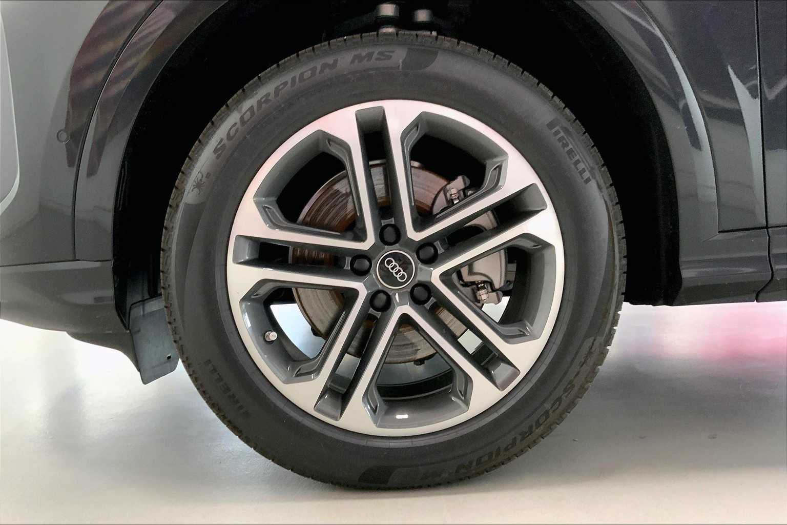 2025 Audi Q5 Premium 7