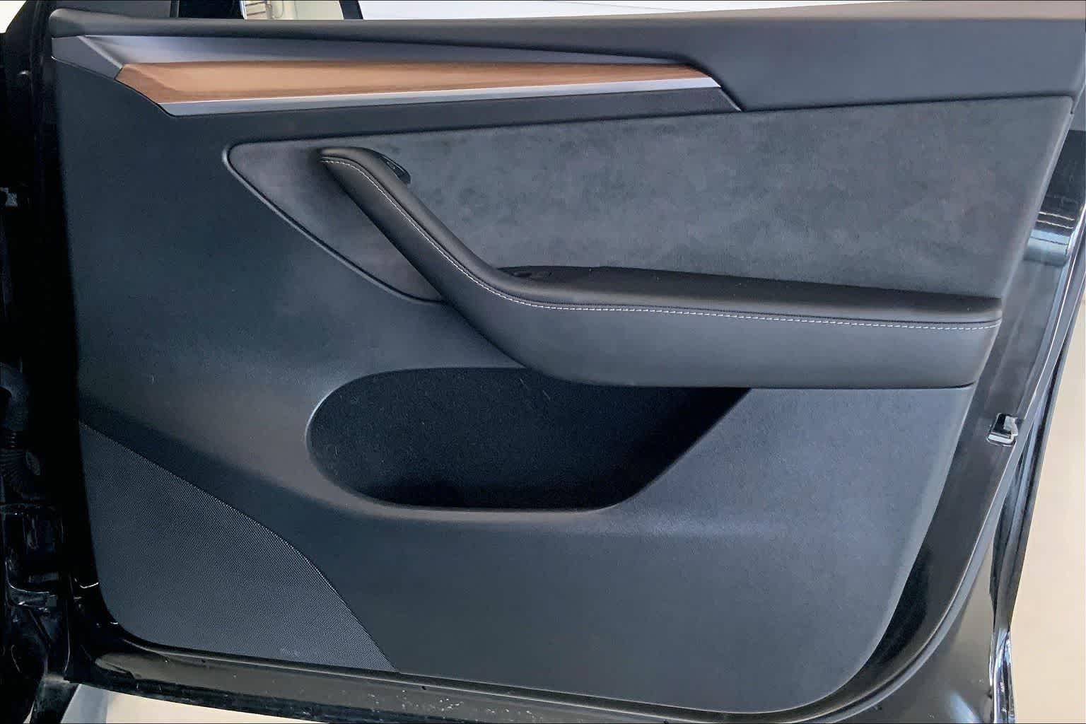 Thumbnail: 2024 Tesla Model Y - 26