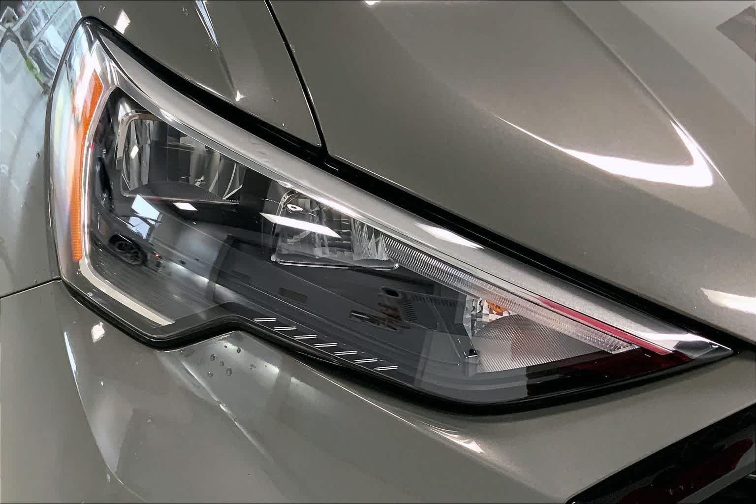 Thumbnail: 2022 Audi Q3 - 27