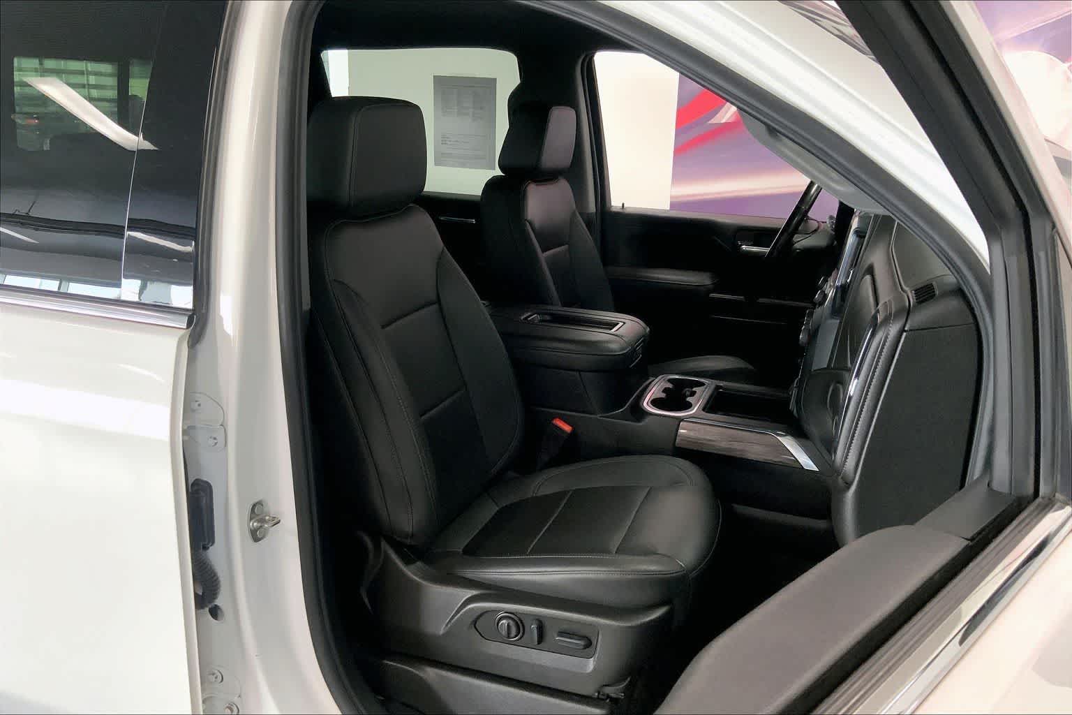 Thumbnail: 2022 Chevrolet Silverado 2500 - 11