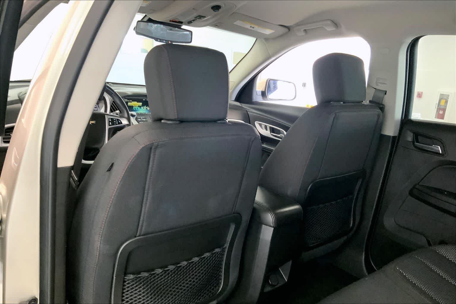 Thumbnail: 2016 Chevrolet Equinox - 11