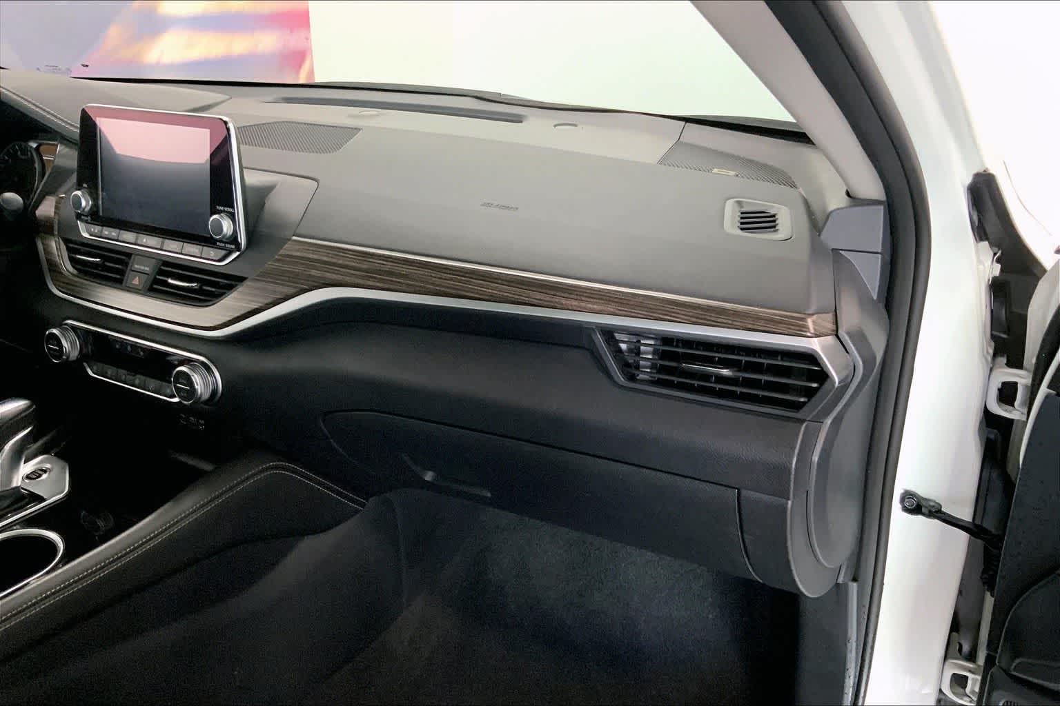 Thumbnail: 2022 Nissan Altima - 21