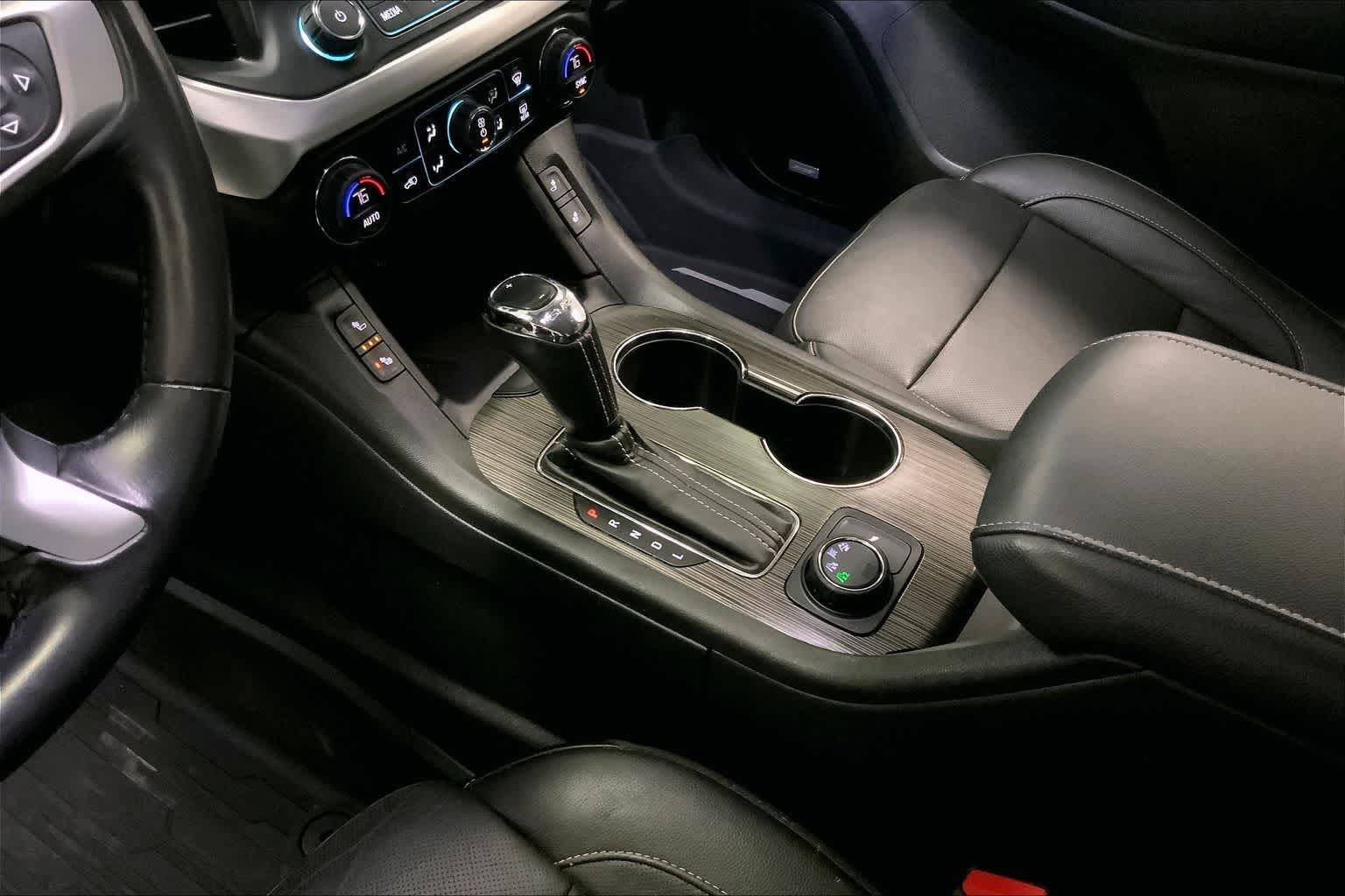 Thumbnail: 2019 GMC Acadia - 15