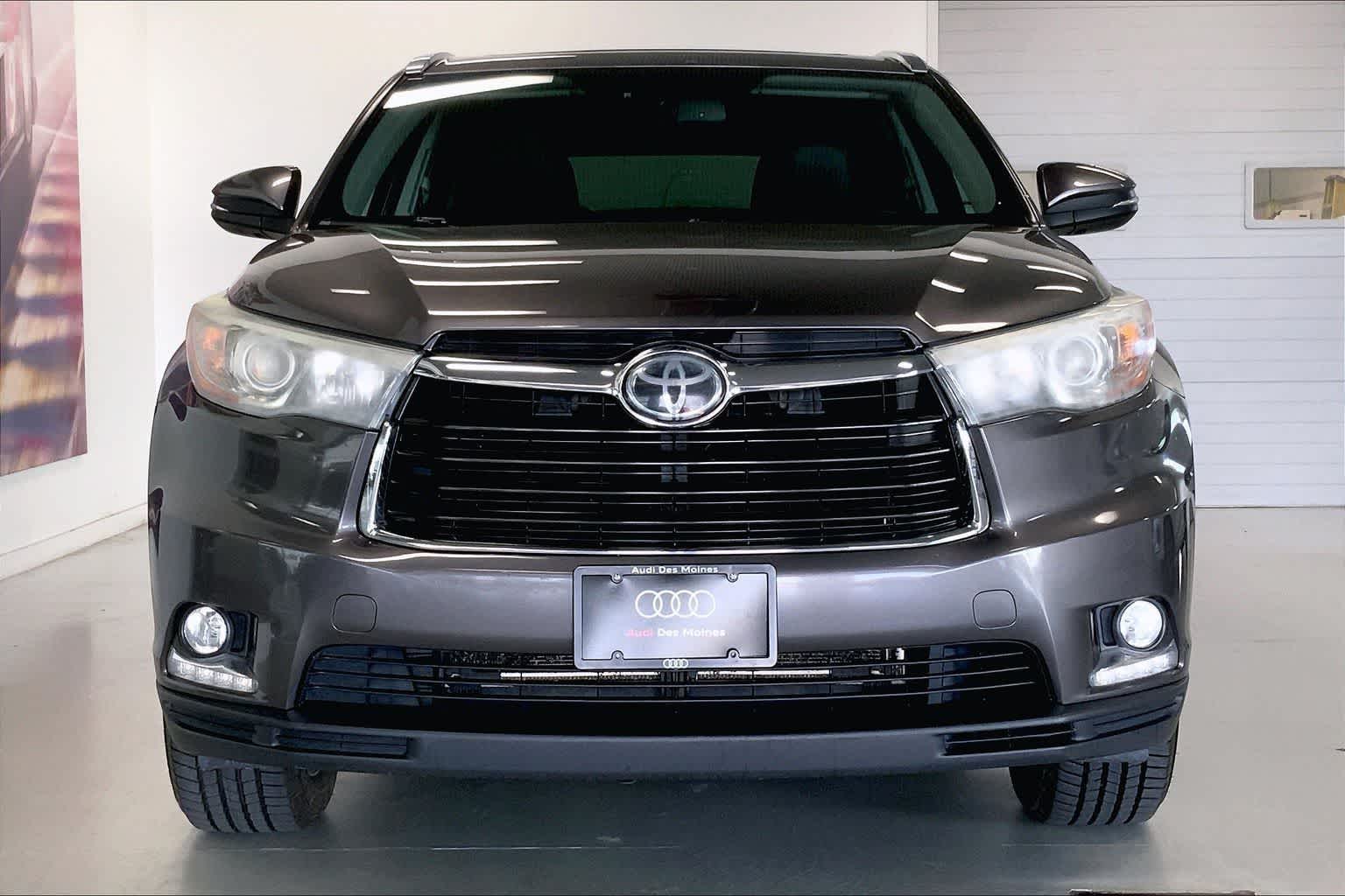 Thumbnail: 2015 Toyota Highlander - 6