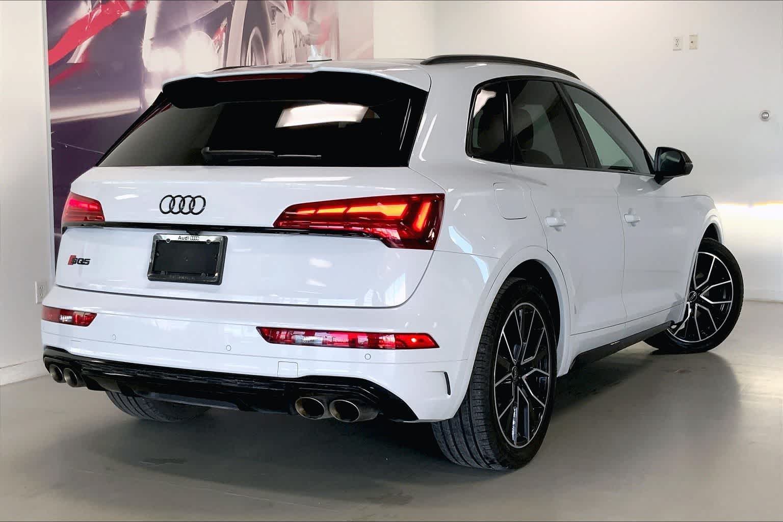 Thumbnail: 2025 Audi SQ5 - 22
