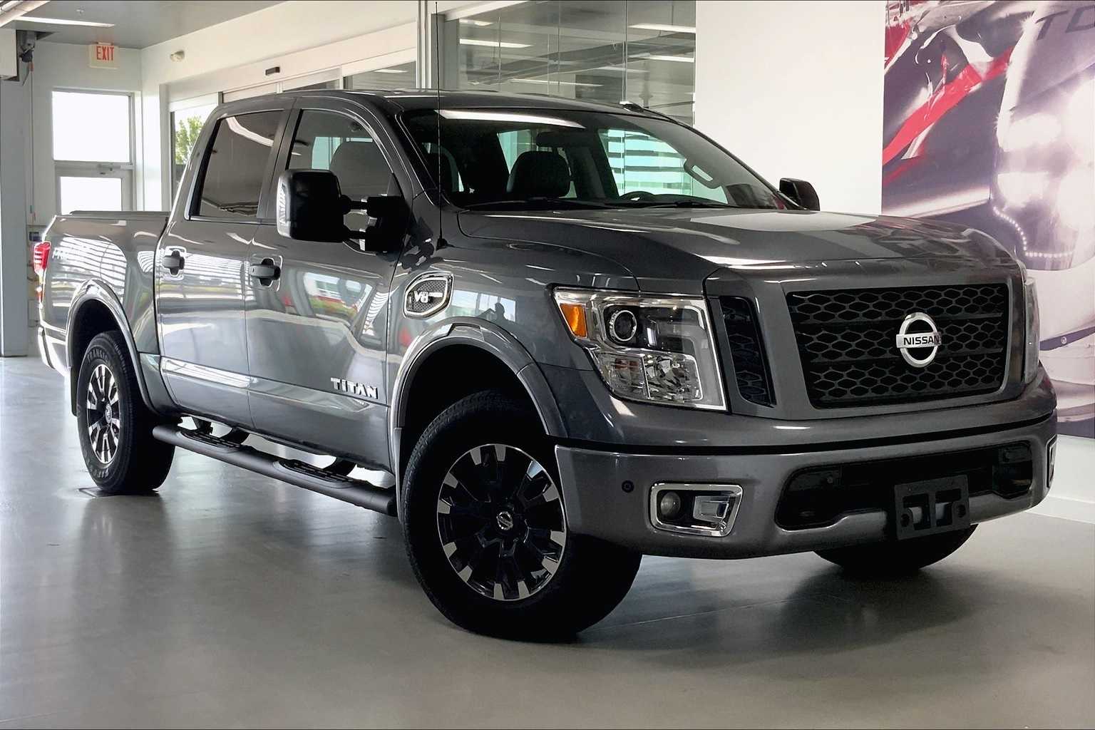Thumbnail: 2017 Nissan Titan - 19