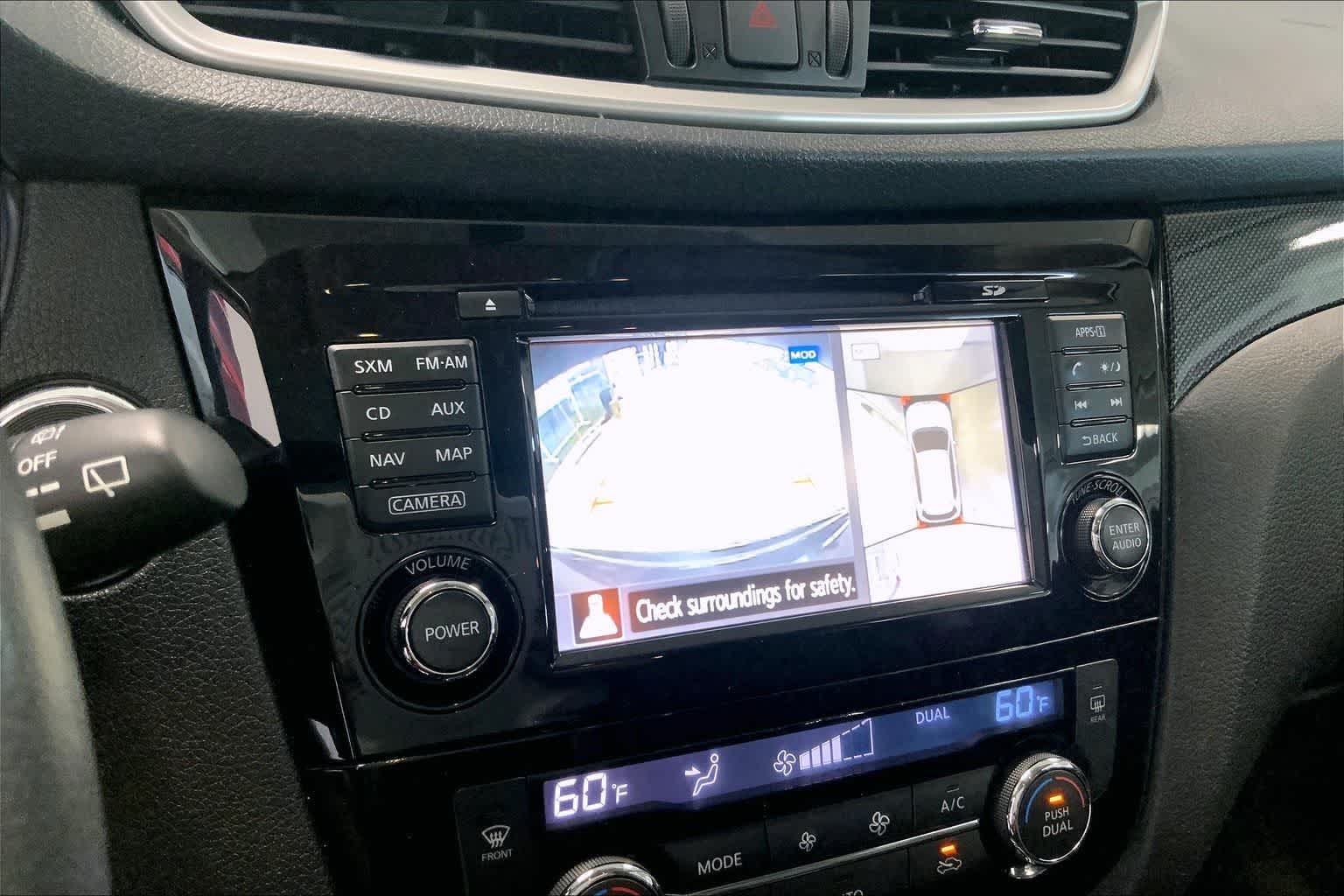 Thumbnail: 2016 Nissan Rogue - 24