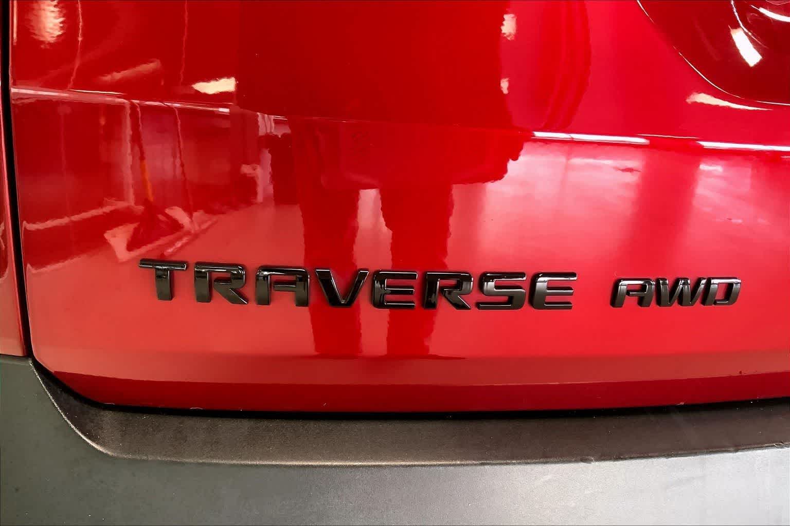 Thumbnail: 2023 Chevrolet Traverse - 7