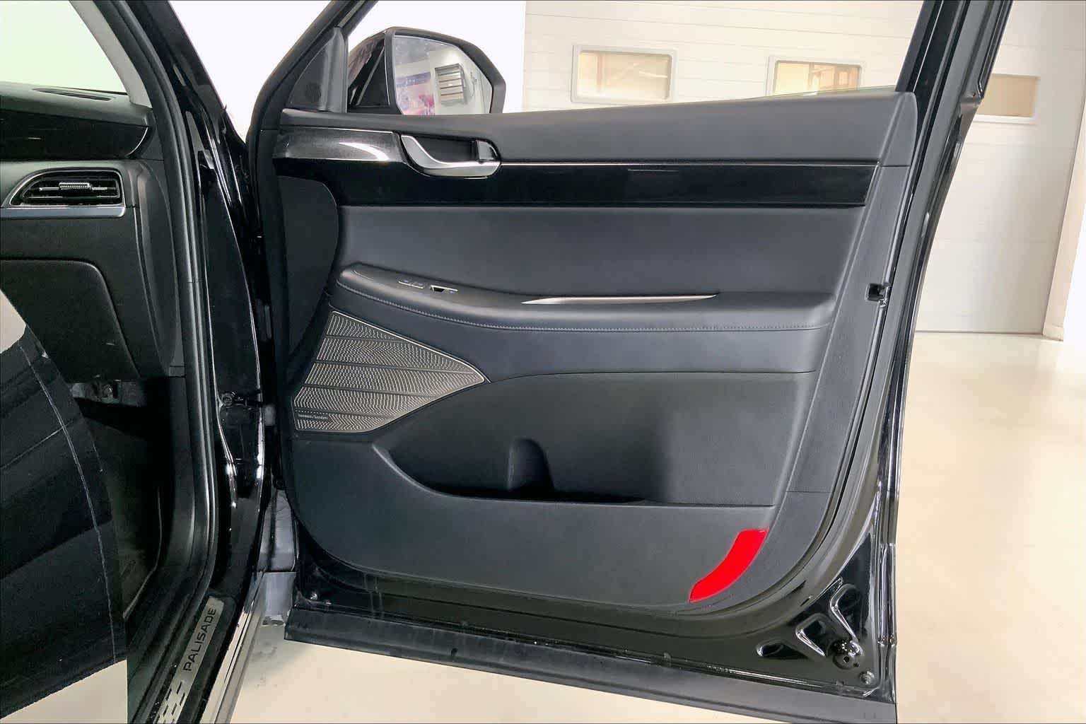 Thumbnail: 2021 Hyundai Palisade - 25