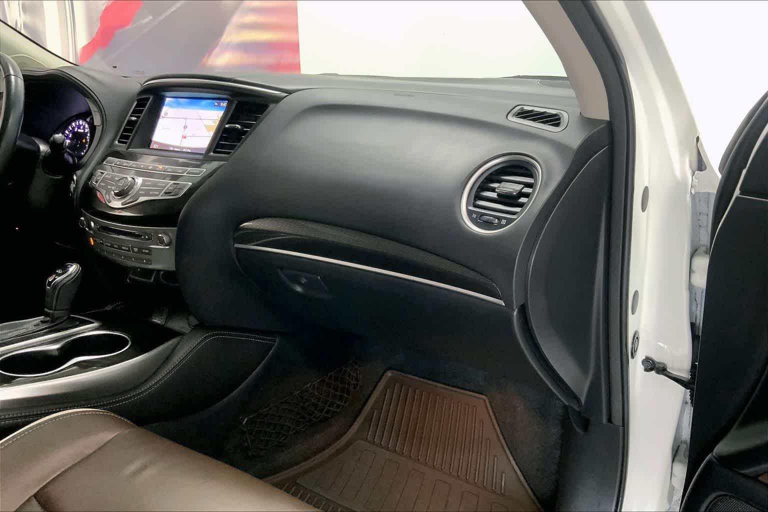 Thumbnail: 2019 INFINITI QX60 - 20