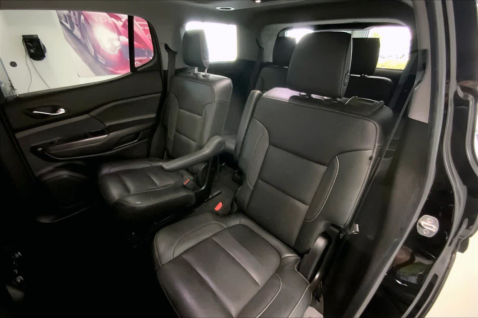 Thumbnail: 2019 GMC Acadia - 26