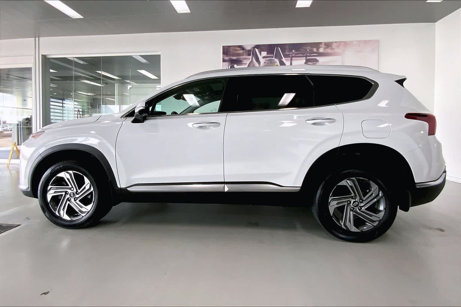 Thumbnail: 2023 Hyundai Santa Fe - 3