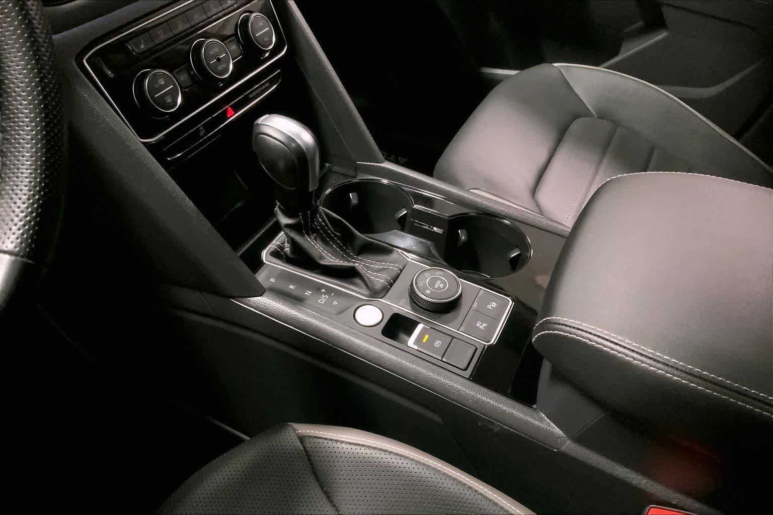 Thumbnail: 2023 Volkswagen Atlas - 15