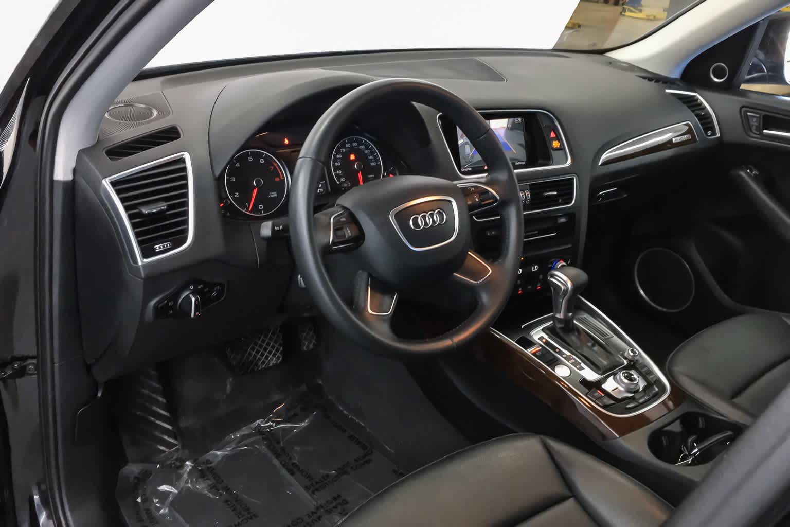 Thumbnail: 2017 Audi Q5 - 22