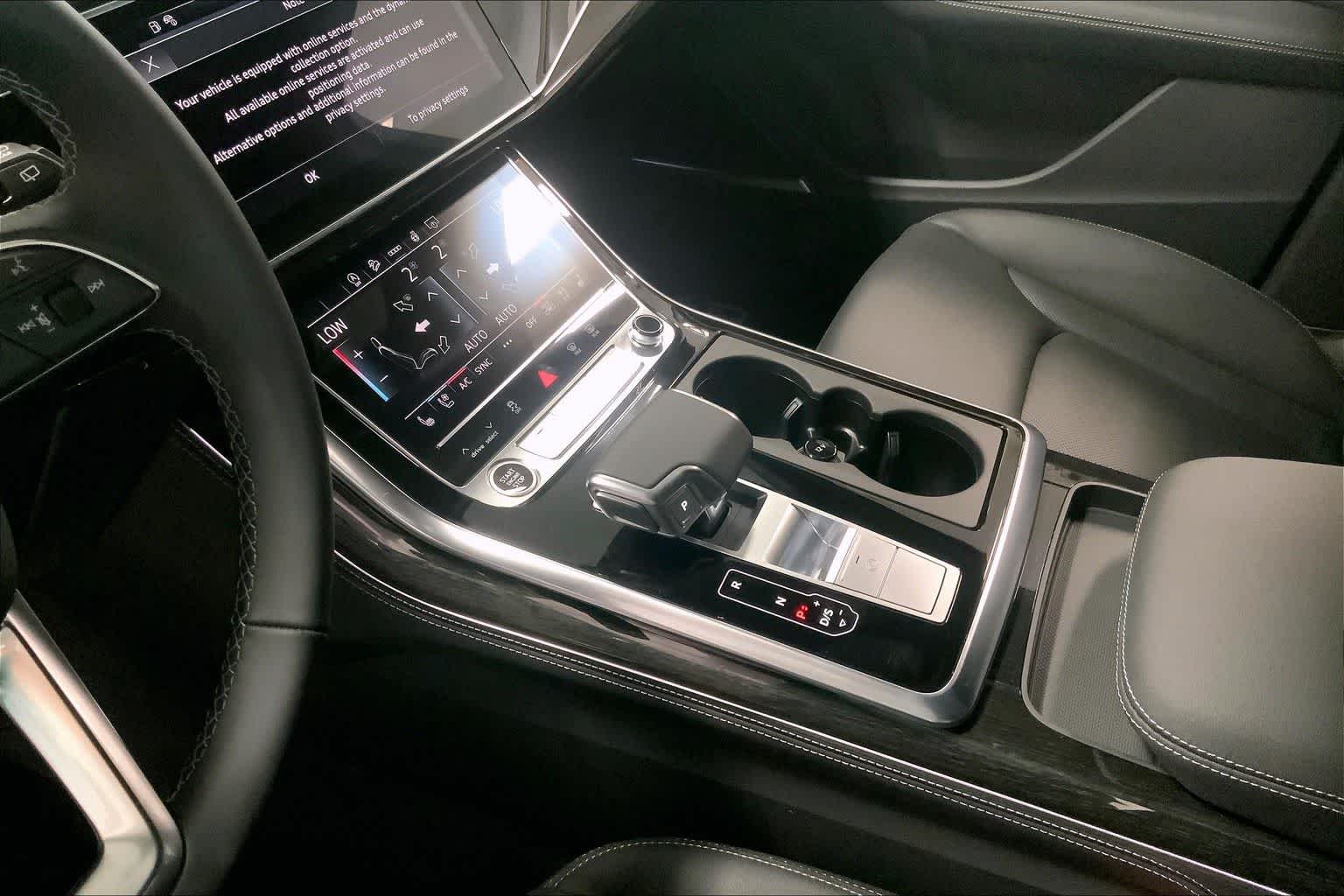 Thumbnail: 2026 Audi Q7 - 17