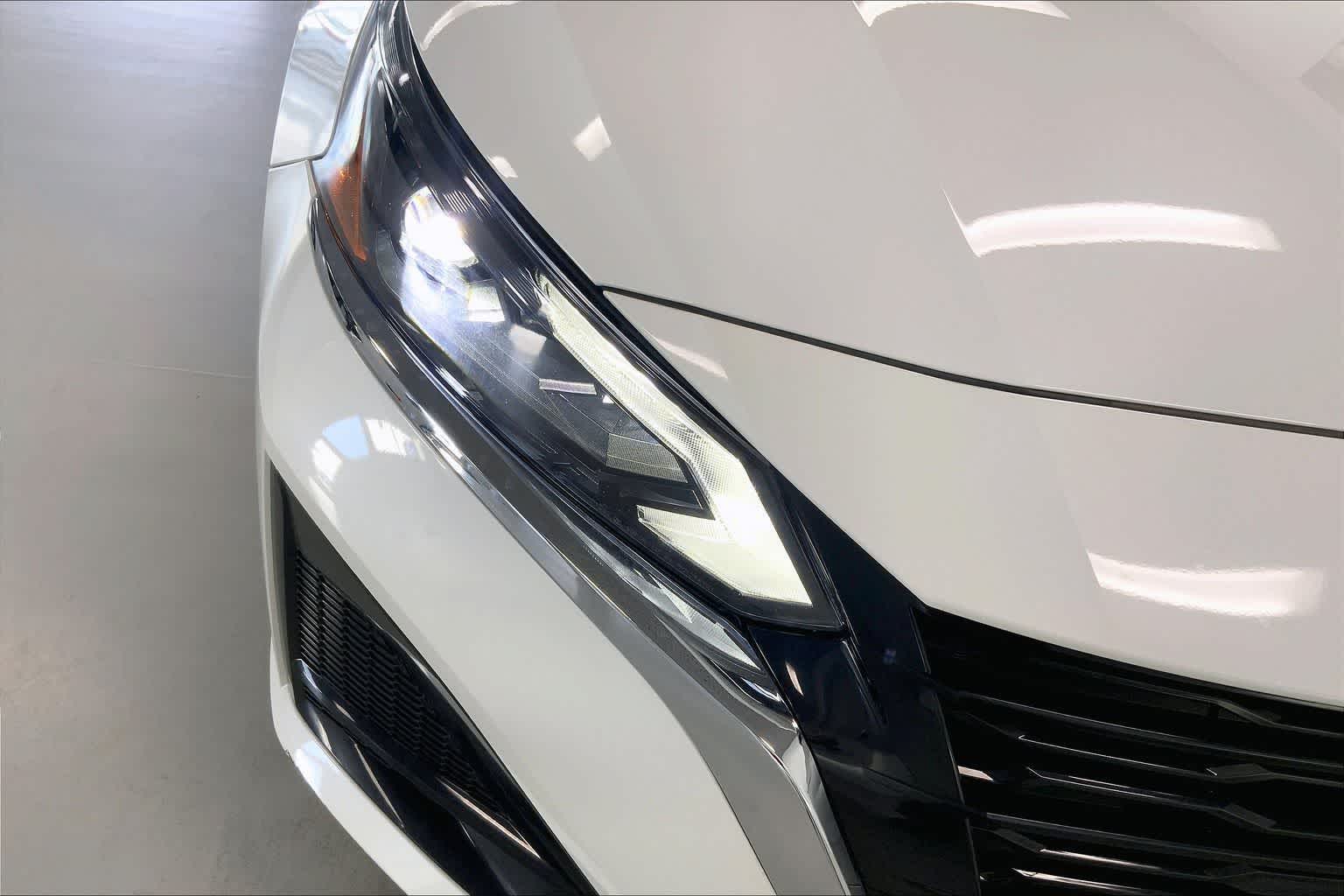 Thumbnail: 2023 Nissan Altima - 31