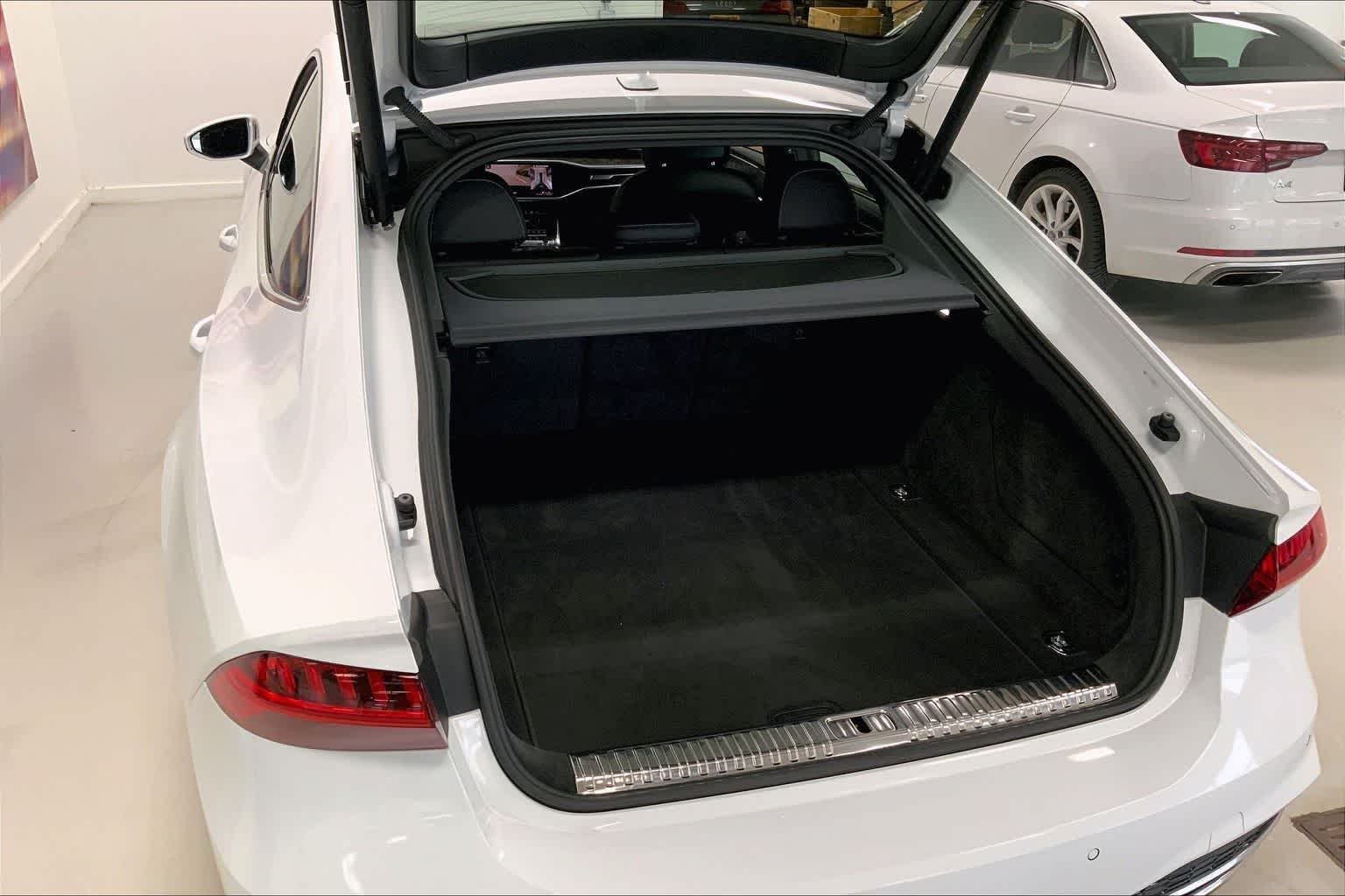 Thumbnail: 2019 Audi A7 - 17