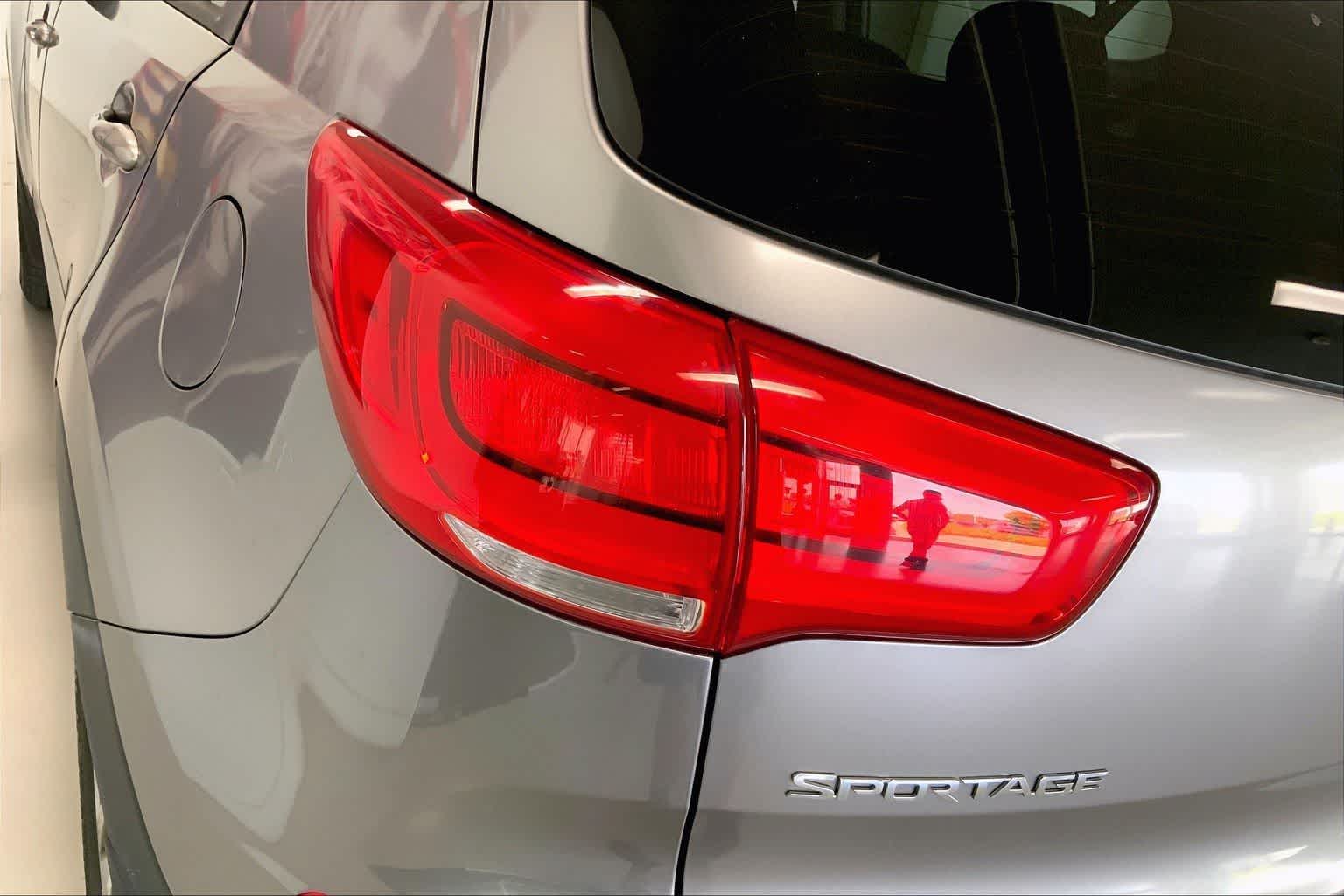 Thumbnail: 2015 Kia Sportage - 29