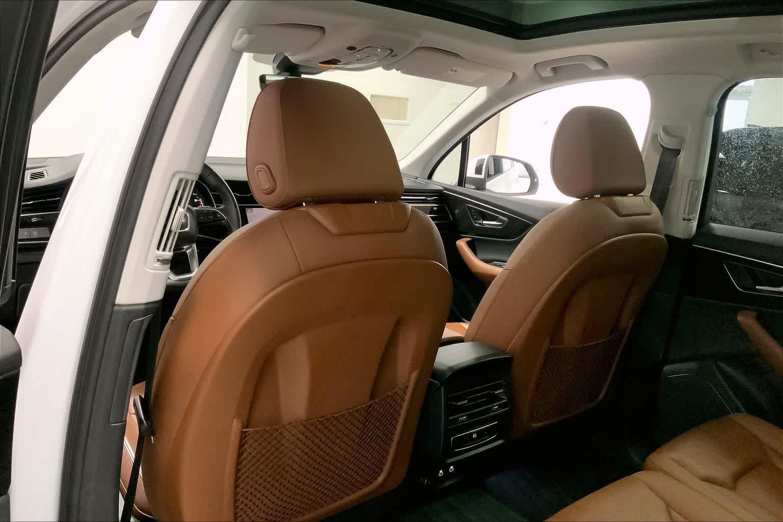 Thumbnail: 2022 Audi Q7 - 10