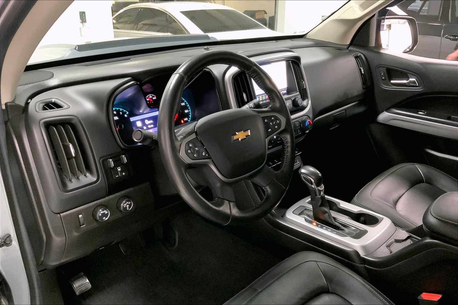 Thumbnail: 2022 Chevrolet Colorado - 2