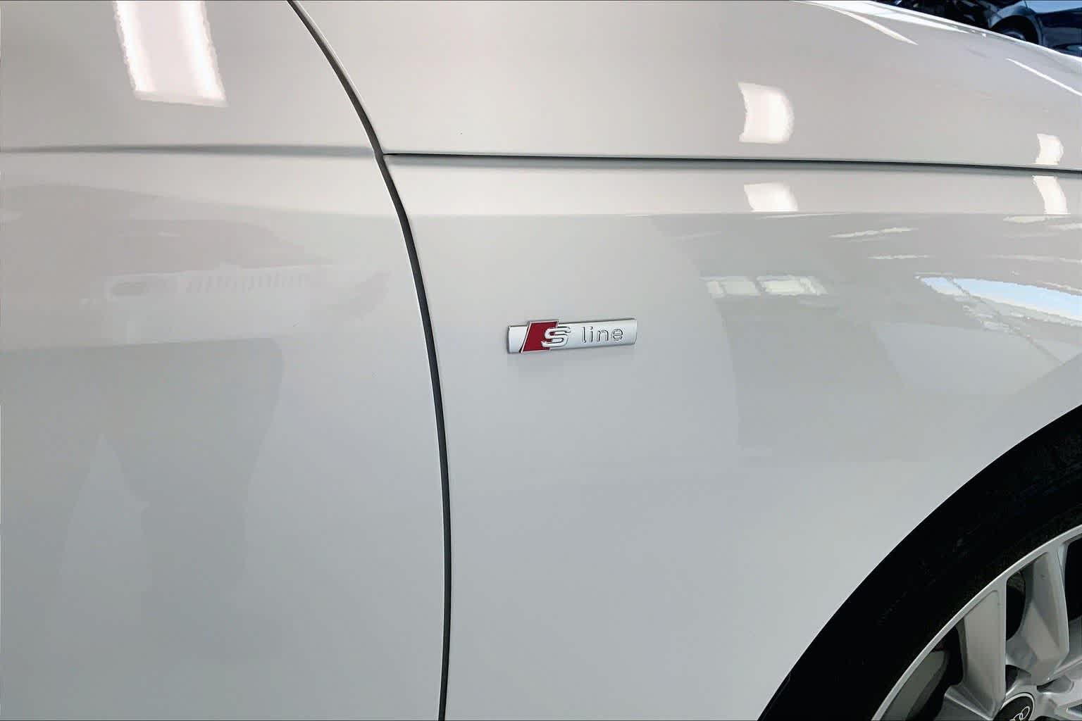 Thumbnail: 2021 Audi A4 - 7