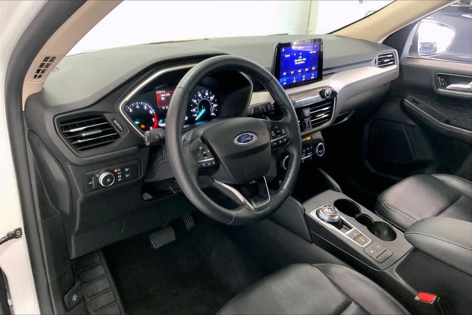 Thumbnail: 2020 Ford Escape - 2